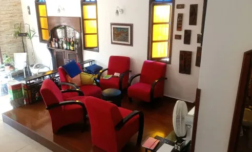 Sobrado com 4 Quartos à venda, 224m² no Vila Valença, São Vicente
