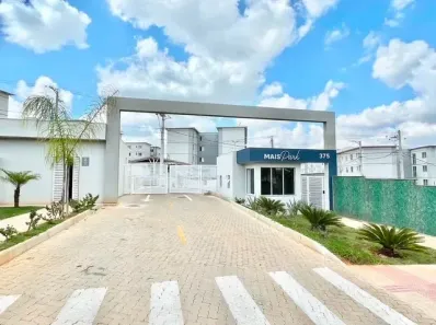 Apartamento com 2 Quartos para venda ou aluguel, 53m² no Buganvile I, Contagem