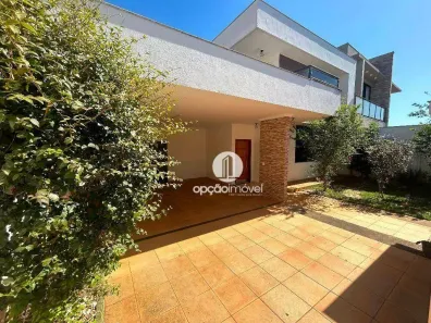 Sobrado com 4 Quartos à venda, 330m² no Anápolis City, Anápolis