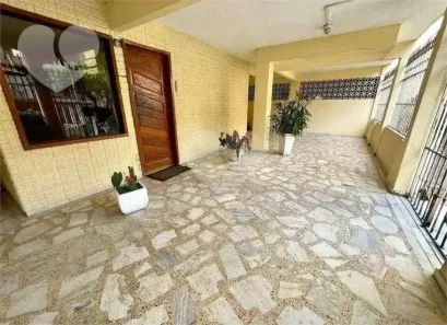 Apartamento com 2 Quartos à venda, 50m² no Santa Rosa, Niterói