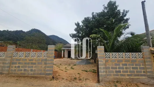 Casa com 2 Quartos à venda, 100m² no Glicério, Macaé