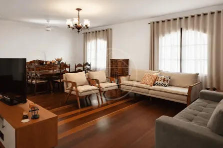 Casa com 4 Quartos à venda, 260m² no Jardim Santa Helena, São Paulo