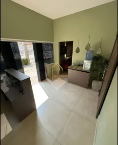 Imóvel Comercial com 3 Quartos para alugar, 200m² no Cristo Rei, Várzea Grande