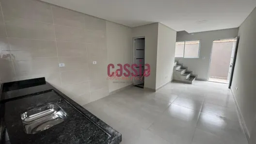 Casa de Condomínio com 2 Quartos à venda, 49m² no Maracanã, Praia Grande