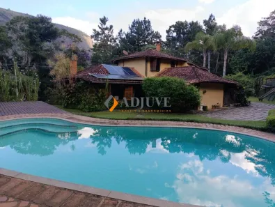 Casa com 5 Quartos à venda, 312m² no Araras, Petrópolis