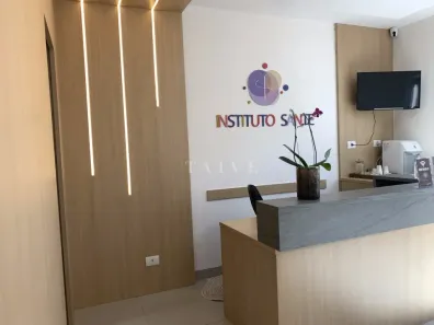 Imóvel Comercial com 1 Quarto à venda, 244m² no Jardim Londrilar, Londrina