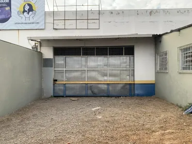 Imóvel Comercial com 2 Quartos para alugar, 150m² no Vila Josefina, Sorocaba