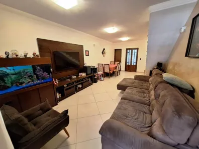 Sobrado com 3 Quartos à venda, 160m² no Jardim Umuarama, São Paulo
