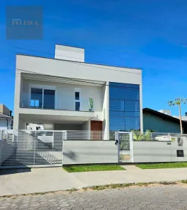 Casa com 3 Quartos à venda, 220m² no Campeche, Florianópolis