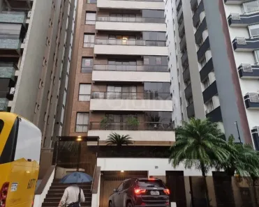 Cobertura com 3 Quartos à venda, 377m² no Centro, Florianópolis