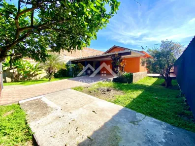 Casa com 2 Quartos à venda, 169m² no Jardim Veneza, Peruíbe