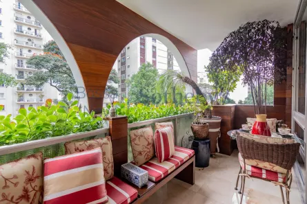 Apartamento com 3 Quartos à venda, 251m² no Santa Cecília, São Paulo