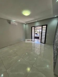 Casa com 3 Quartos à venda, 200m² no Parque Dom Pedro II, Campinas