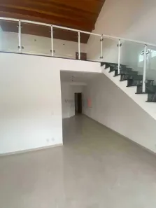 Casa com 3 Quartos para alugar, 130m² no Parque Esperança, Taubaté