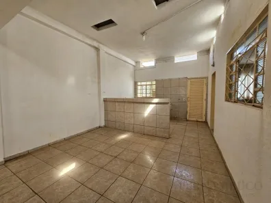 Casa com 3 Quartos para alugar, 227m² no Jardim Primavera, São José do Rio Preto