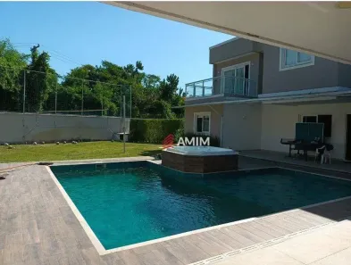 Casa com 4 Quartos à venda, 351m² no Maravista, Niterói