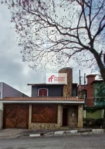 Sobrado com 4 Quartos para alugar, 388m² no Jardim Santa Mena, Guarulhos