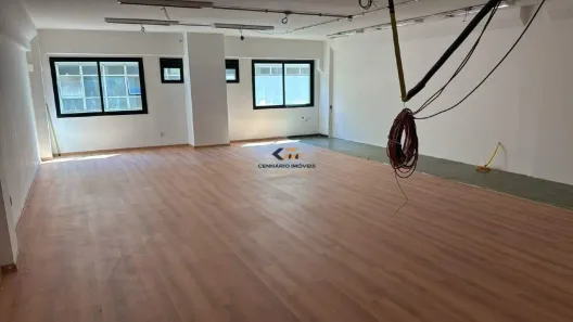 Sala Comercial à venda, 88m² no Vila da Serra, Nova Lima