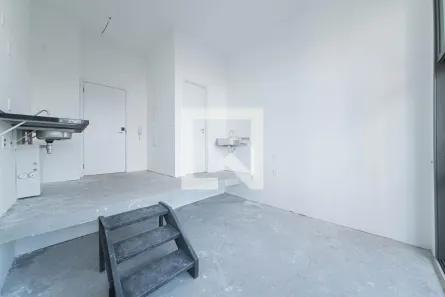 Kitnet com 1 Quarto à venda, 24m² no Jardim das Acácias, São Paulo