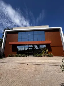 Prédio Comercial para alugar, 500m² no Universitário, São José do Rio Preto