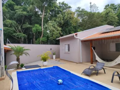 Fazenda/Sítio com 3 Quartos à venda, 160m² no Parque Iramaia, Campo Limpo Paulista