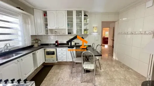 Casa com 3 Quartos à venda, 380m² no Jardim Santa Rosa, Itatiba