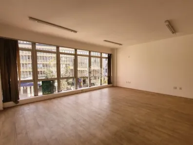 Sala Comercial à venda, 43m² no Centro Histórico, Porto Alegre