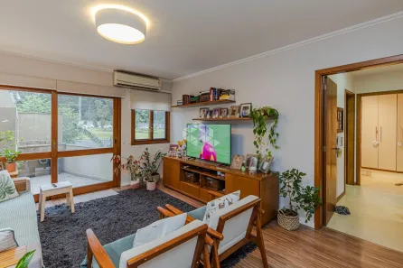 Apartamento com 3 Quartos à venda, 98m² no Passo da Areia, Porto Alegre