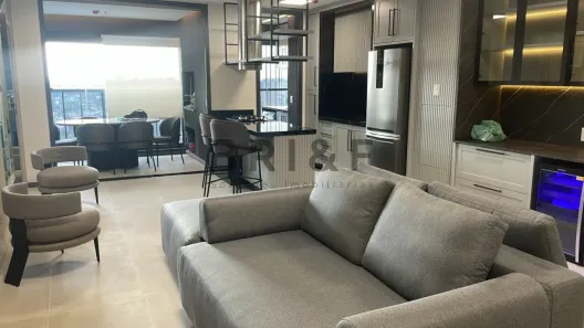 Apartamento com 3 Quartos para alugar, 167m² no Jardim das Acácias, São Paulo