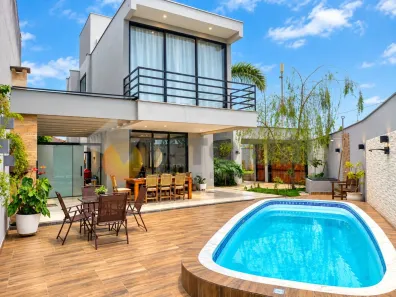 Sobrado com 3 Quartos à venda, 230m² no Poiares, Caraguatatuba
