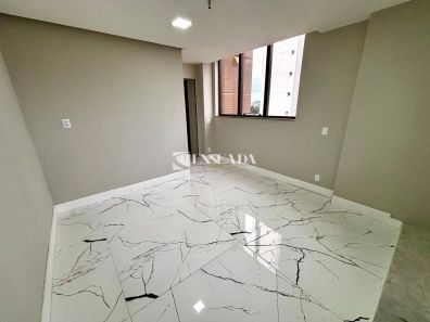 Sala Comercial à venda, 48m² no Enseada do Suá, Vitória