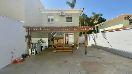 Sobrado com 3 Quartos à venda, 69m² no Parque Villa Flores, Sumaré