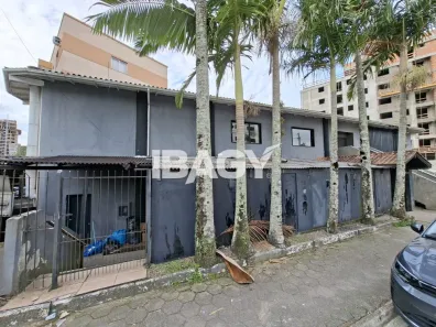 Imóvel Comercial para alugar, 380m² no Pedra Branca, Palhoça