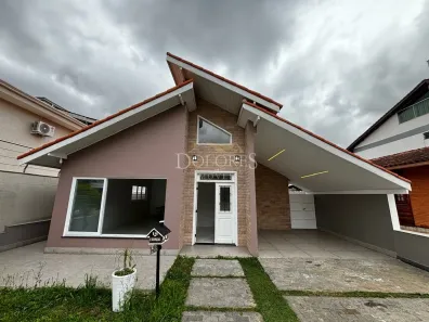 Casa de Condomínio com 3 Quartos à venda, 200m² no Parque Residencial Itapeti, Mogi das Cruzes