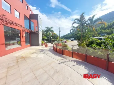 Prédio Comercial para alugar, 941m² no Vargem Pequena, Florianópolis