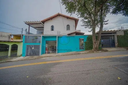 Sobrado com 3 Quartos à venda, 331m² no Ayrosa, Osasco