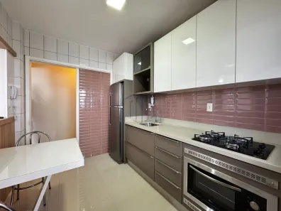 Apartamento com 2 Quartos à venda, 70m² no Balneário, Florianópolis