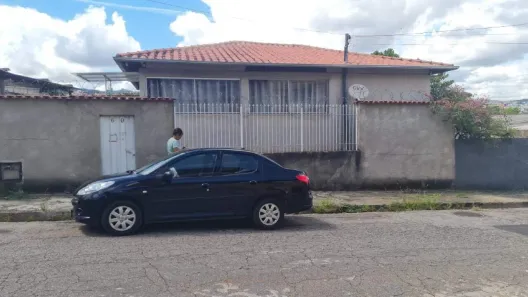 Casa com 4 Quartos à venda, 250m² no Conjunto Taquaril, Belo Horizonte