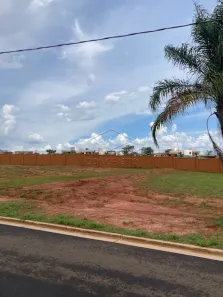 Lote/Terreno à venda, 900m² no Alphaville, Bauru
