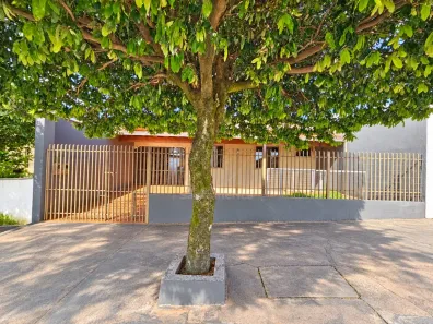 Casa com 3 Quartos para alugar, 141m² no São Lourenço, Londrina