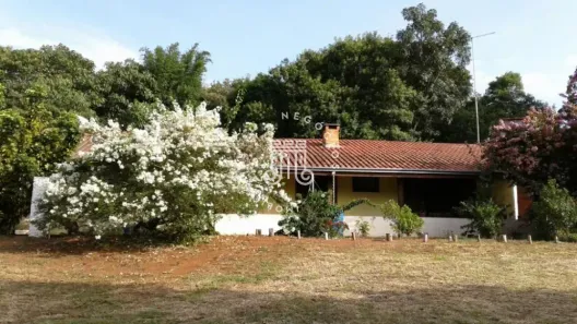 Fazenda/Sítio com 3 Quartos à venda, 268m² no Caxambu, Jundiaí