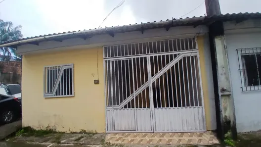 Casa com 2 Quartos à venda, 80m² no Icuí-Guajará, Ananindeua
