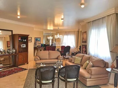Apartamento com 4 Quartos à venda, 398m² no São Benedito, Uberaba