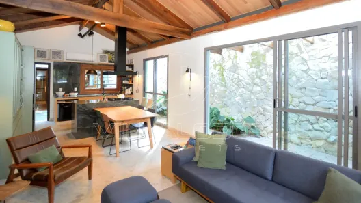 Casa com 3 Quartos à venda, 210m² no Pinheiros, São Paulo
