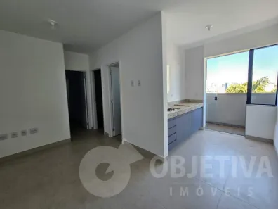 Apartamento com 2 Quartos para alugar, 60m² no Santa Mônica, Uberlândia