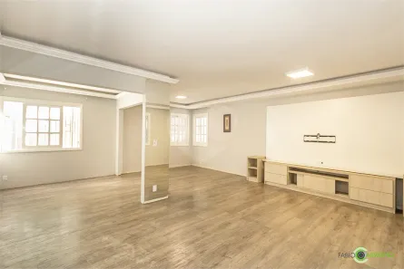Casa com 3 Quartos à venda, 243m² no Partenon, Porto Alegre