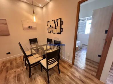 Apartamento com 2 Quartos para alugar, 49m² no Gonzaga, Santos