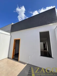 Casa com 2 Quartos à venda, 125m² no Jardim Adelinha, Franca
