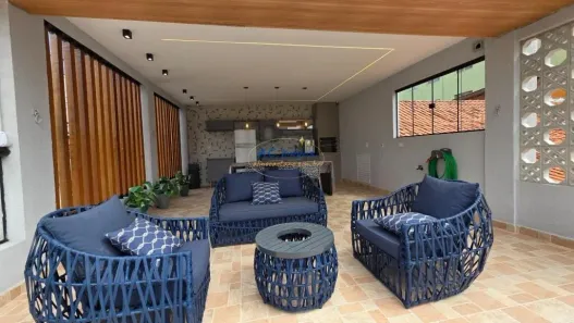 Casa com 2 Quartos à venda, 140m² no Guilhermina, Praia Grande