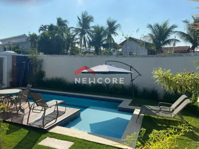 Casa com 6 Quartos à venda, 450m² no Jardim Virgínia, Guarujá